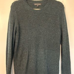 Banana Republic Sweater Size Large